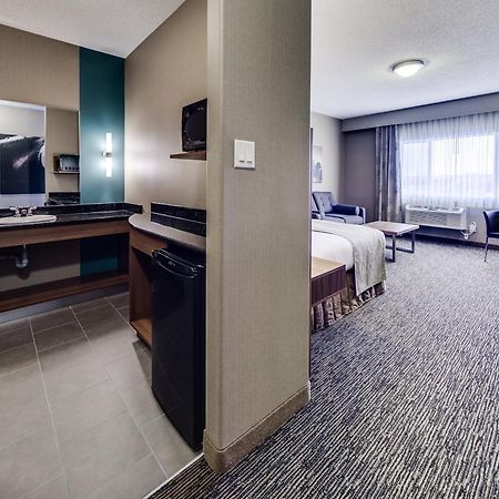 Heritage Inn Hotel & Convention Centre - Pincher Creek Εξωτερικό φωτογραφία