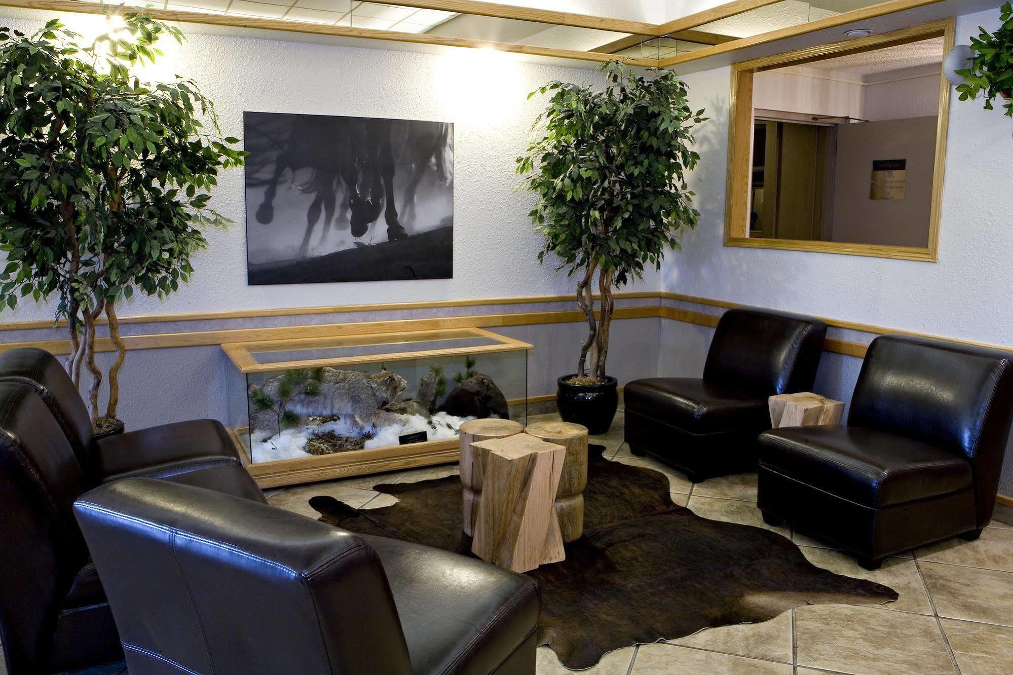 Heritage Inn Hotel & Convention Centre - Pincher Creek Εξωτερικό φωτογραφία