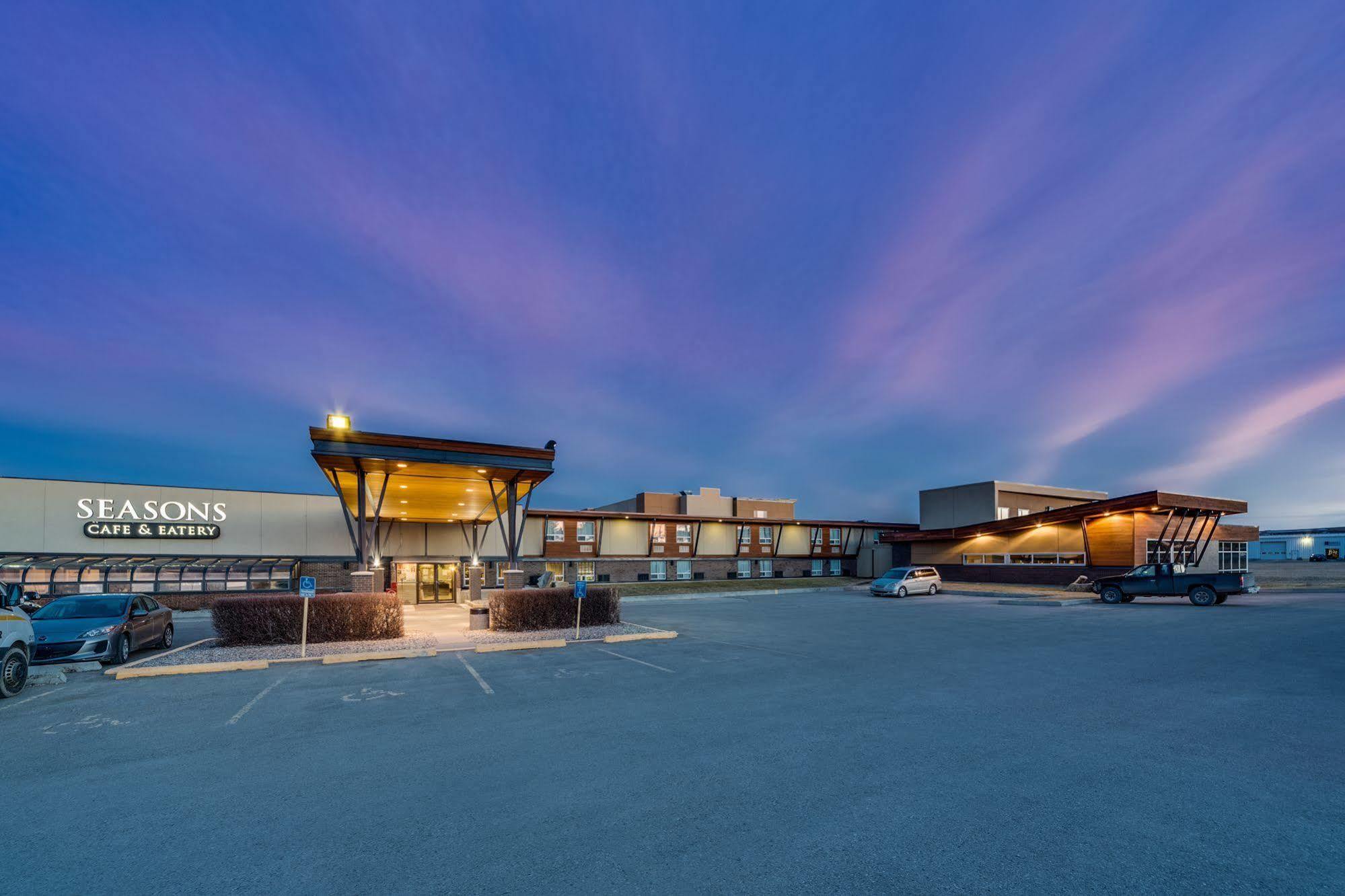 Heritage Inn Hotel & Convention Centre - Pincher Creek Εξωτερικό φωτογραφία